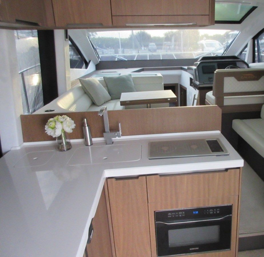 Стоимость яхты DREAM - Galeon Yachts