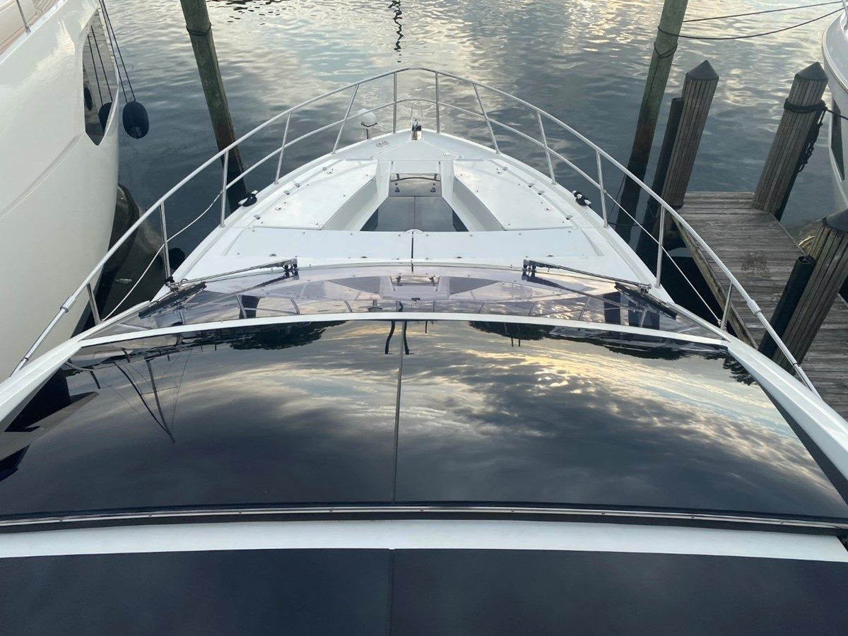 Купить яхту DREAM - Galeon Yachts в Shestakov Yacht Sales