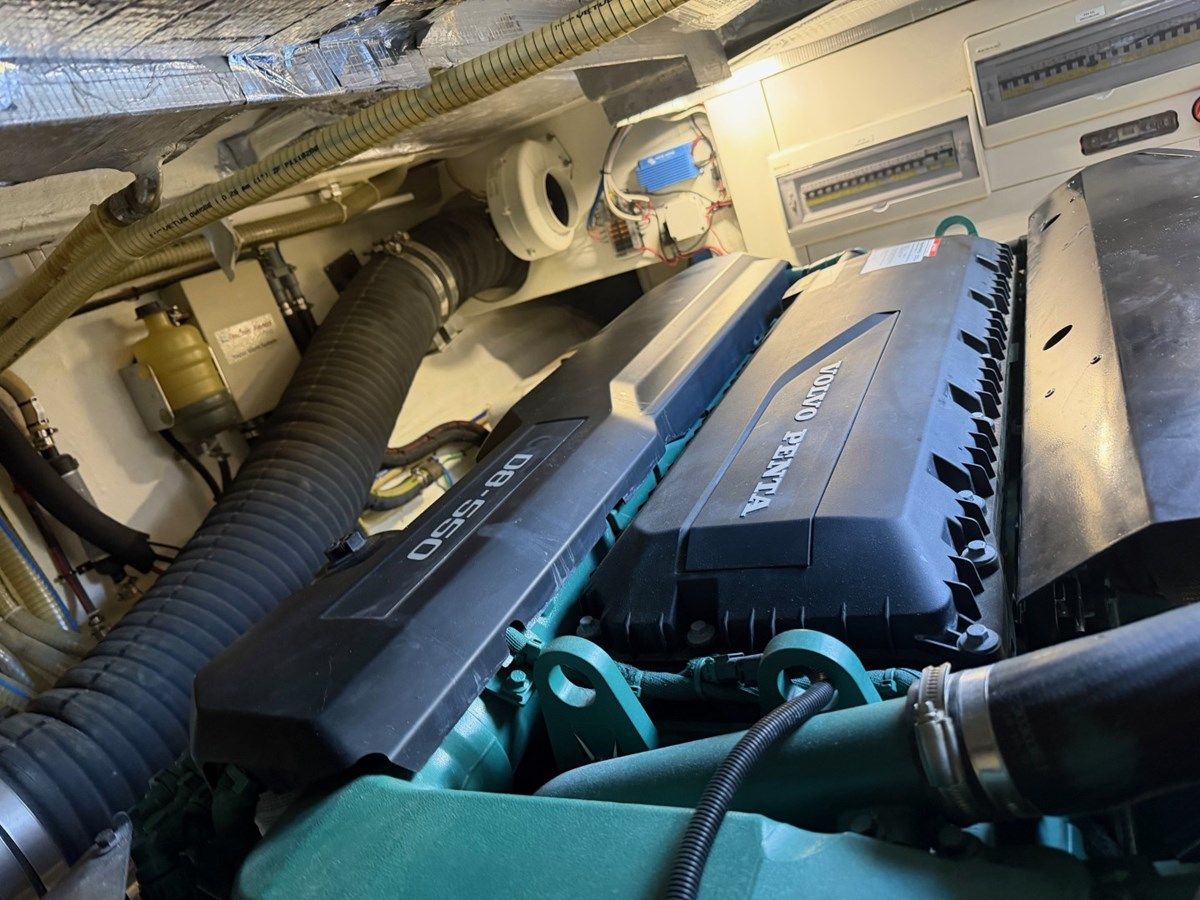 Купить яхту DREAM в Shestakov Yacht Sales