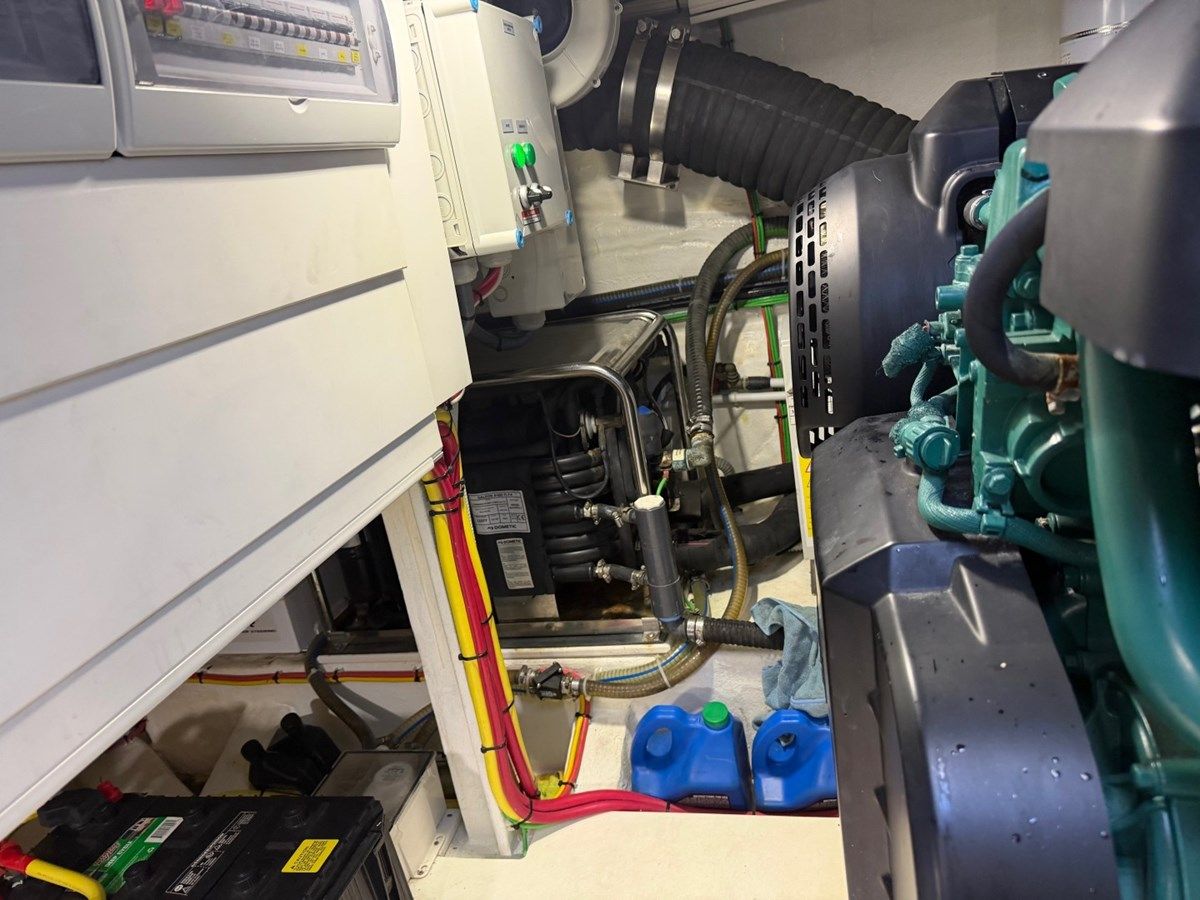 Лучшие предложения покупки яхты DREAM - Galeon Yachts