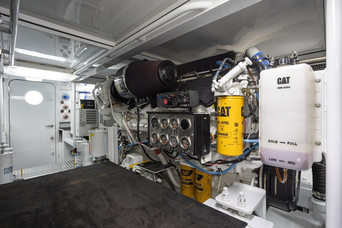 the best price on HT HOOK 72