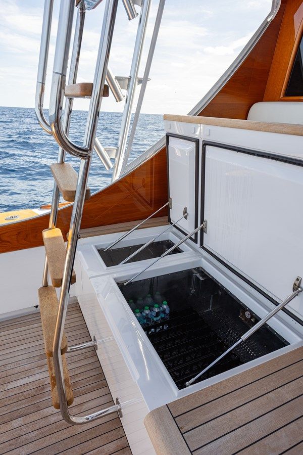 Buy a yacht HT HOOK 72