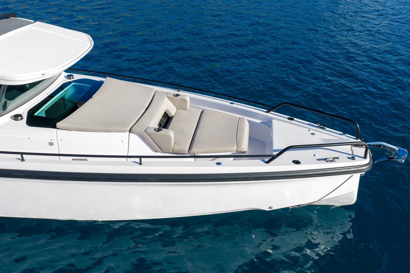 Buy a yacht M FOREVER TWO 37 XC Cross Cabin