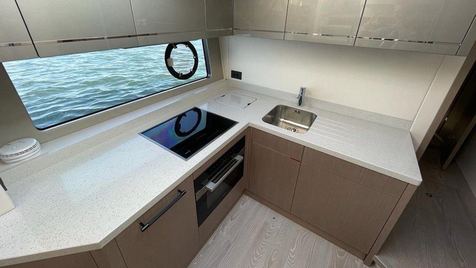 GIOIA - Sunseeker price