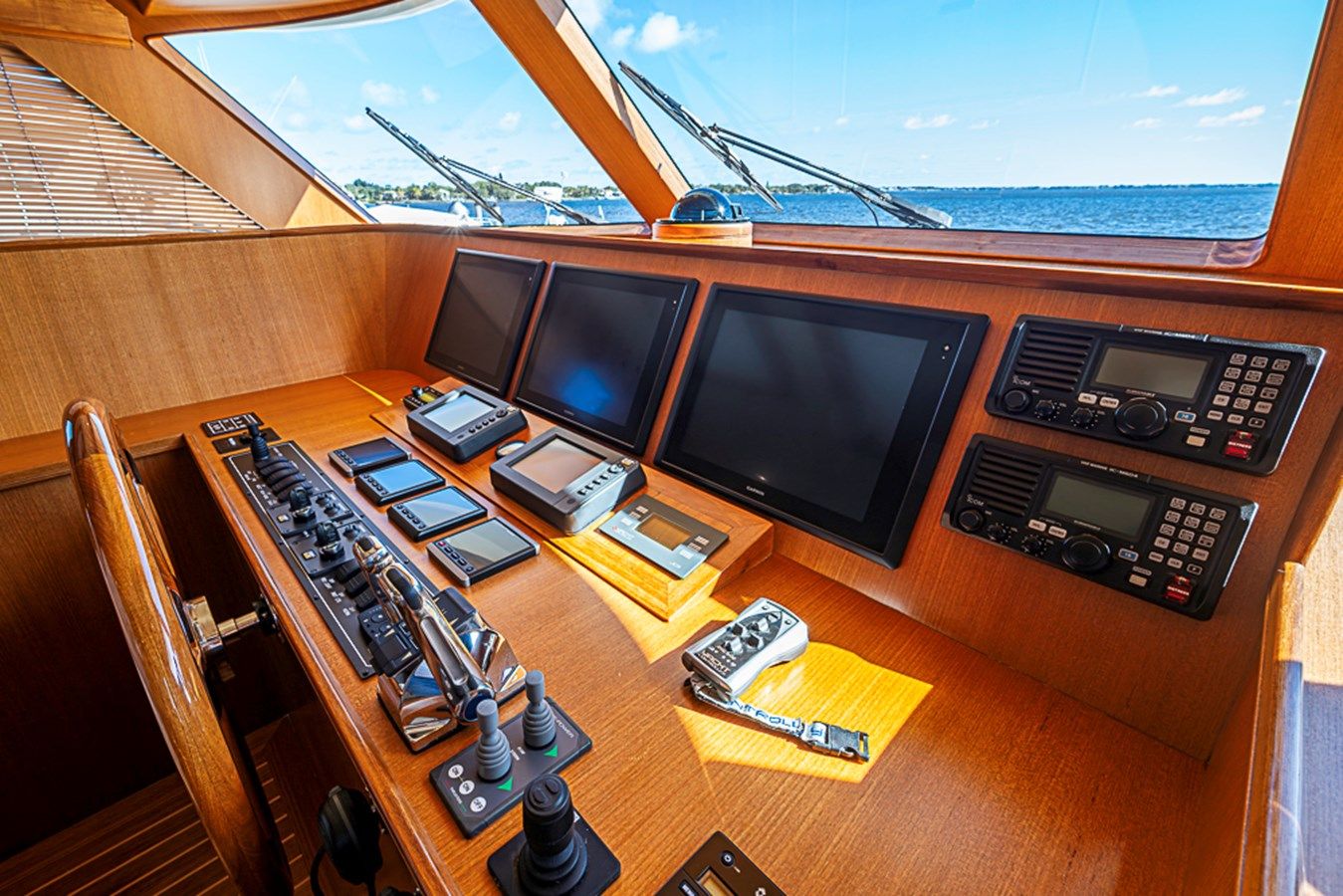 Buy a BEN'S BARGE Explorer 66E at Shestakov Yacht Sales