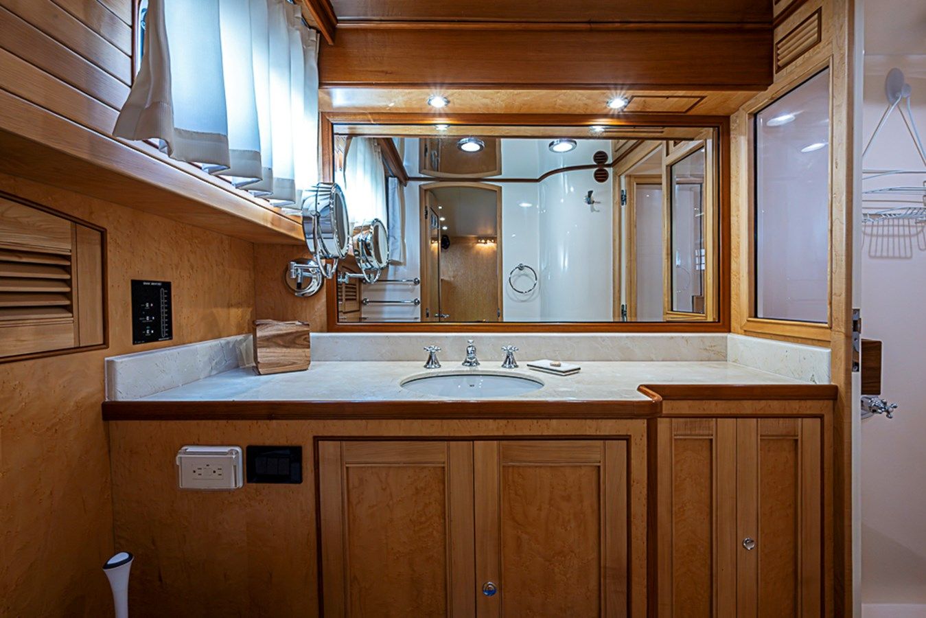 BEN'S BARGE 2014 price