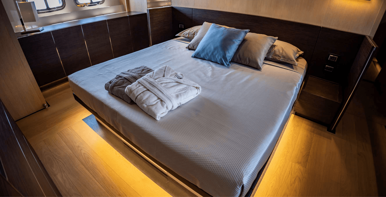 Лучшая цена на AMAN - SL96 - Sanlorenzo