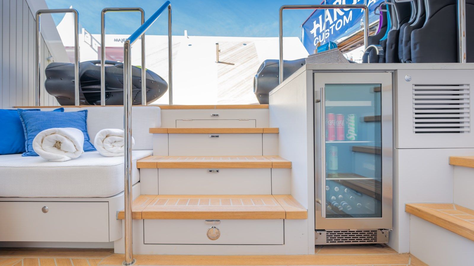 the best price on ROMEO FOXTROT II TRI-DECK