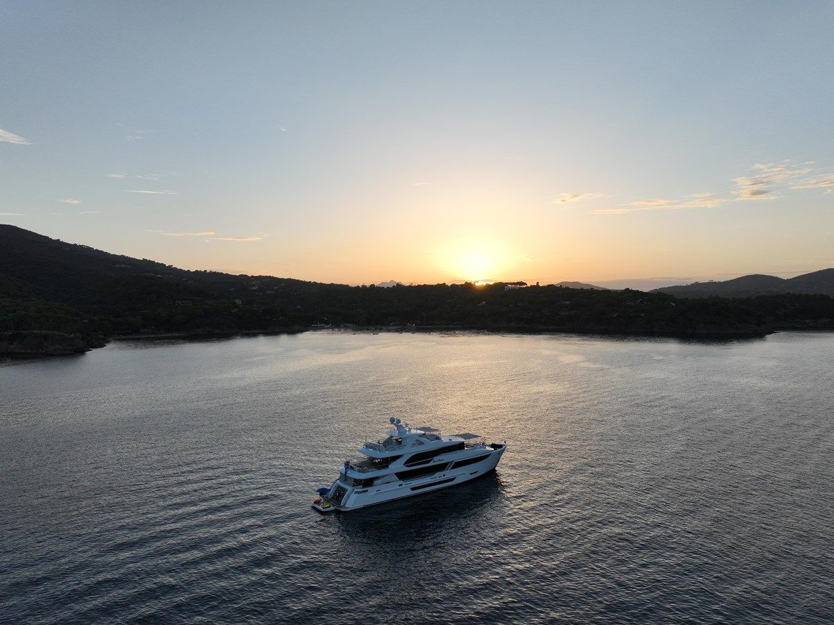 Buy a yacht ROMEO FOXTROT II