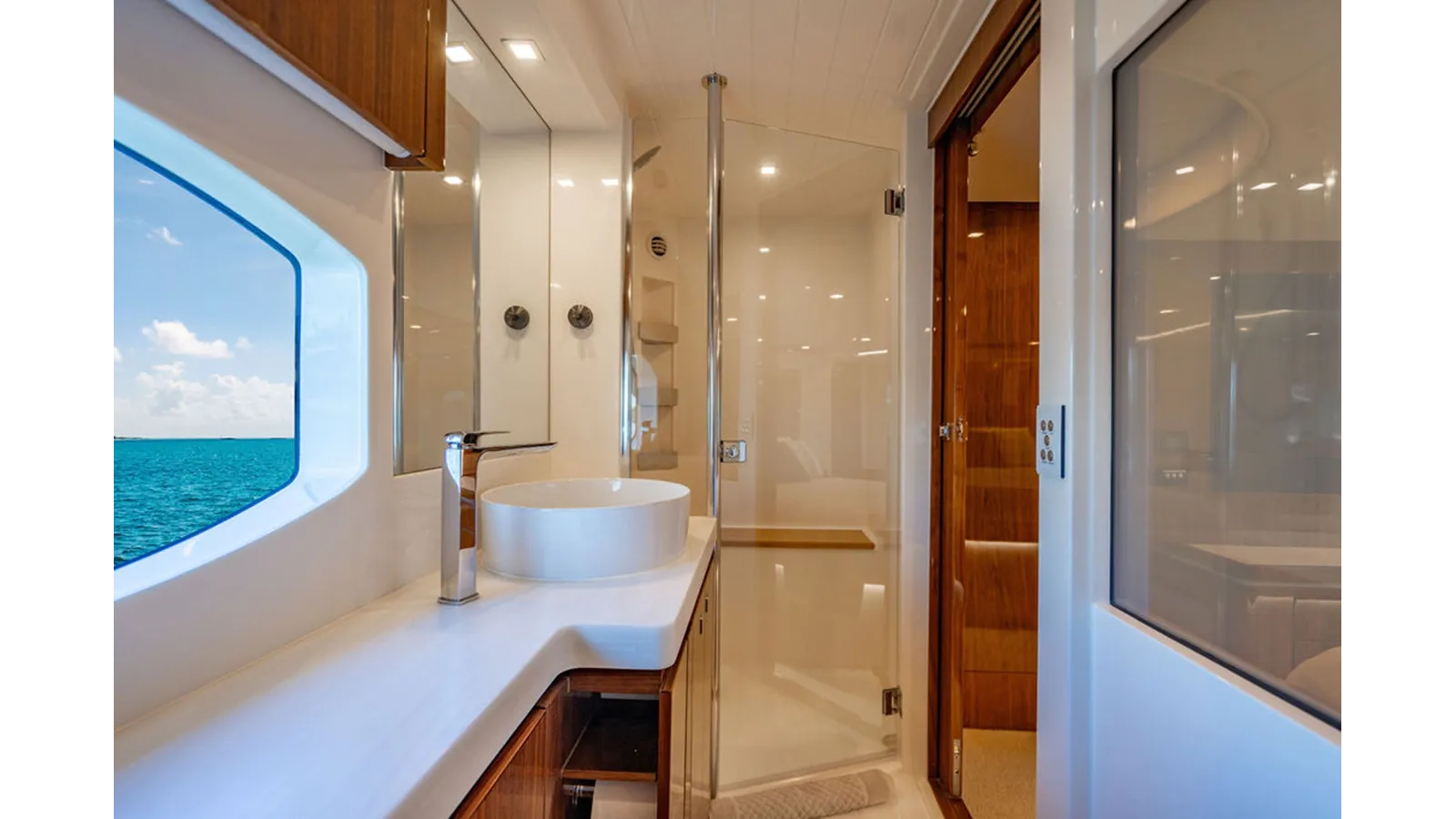 Buy a yacht EL MAR V