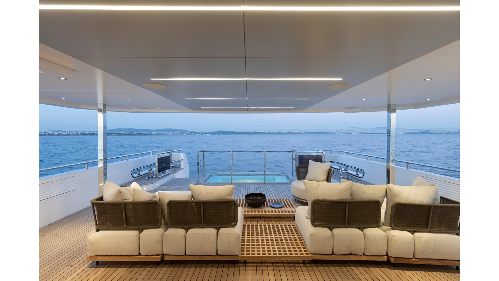 Buy a BEE EXPLORER 2025 at Shestakov Yacht Sales