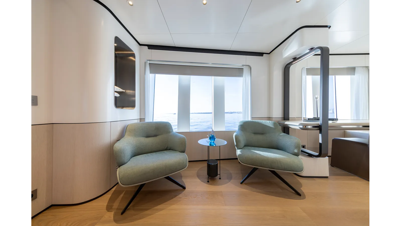 Buy a BEE EXPLORER at Shestakov Yacht Sales