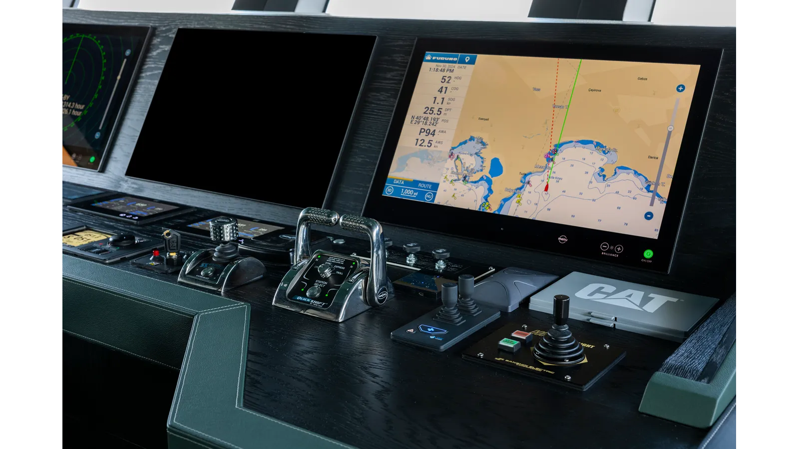 best yacht sales deals BEE EXPLORER 116