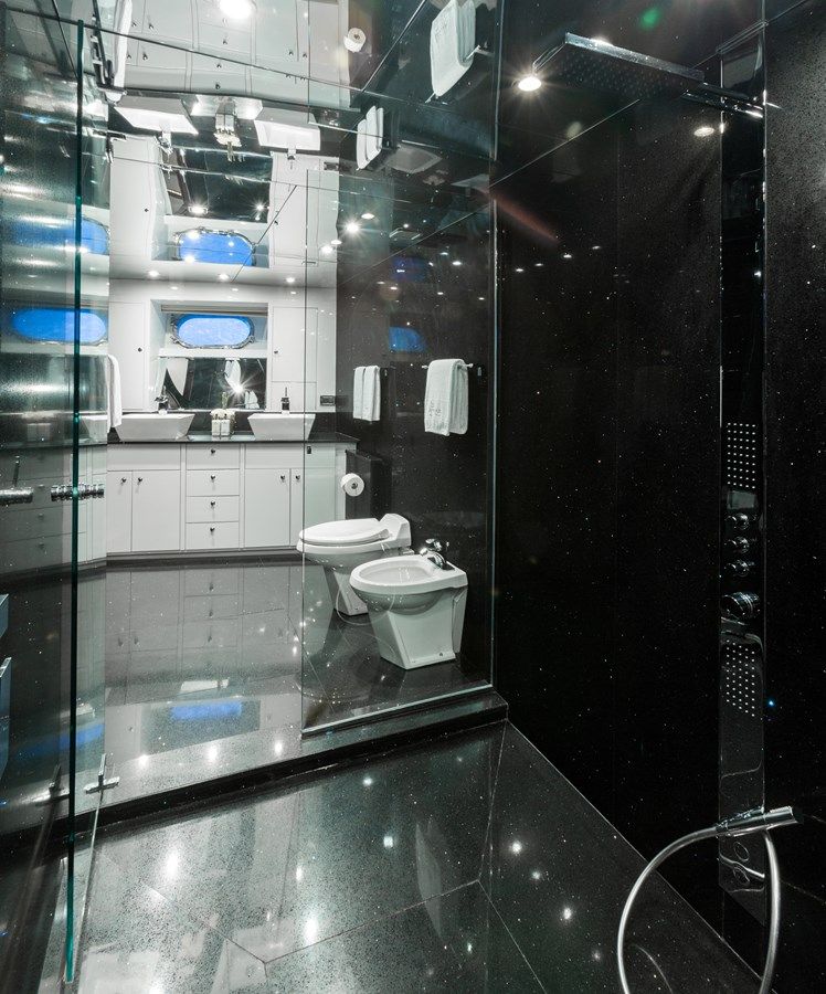 Buy a UNBRIDLED - WESTPORT - CRESCENT at Shestakov Yacht Sales