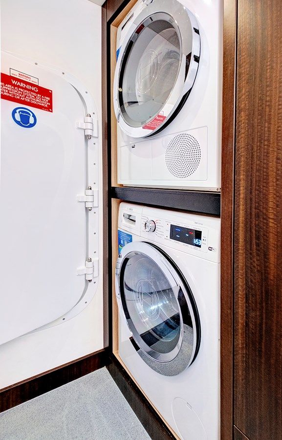 Buy a yacht Misty K 76 Yacht