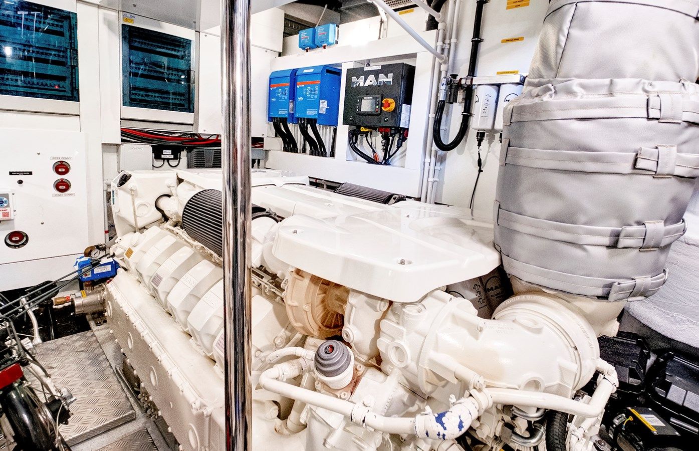 Buy a yacht Misty K - Sunseeker