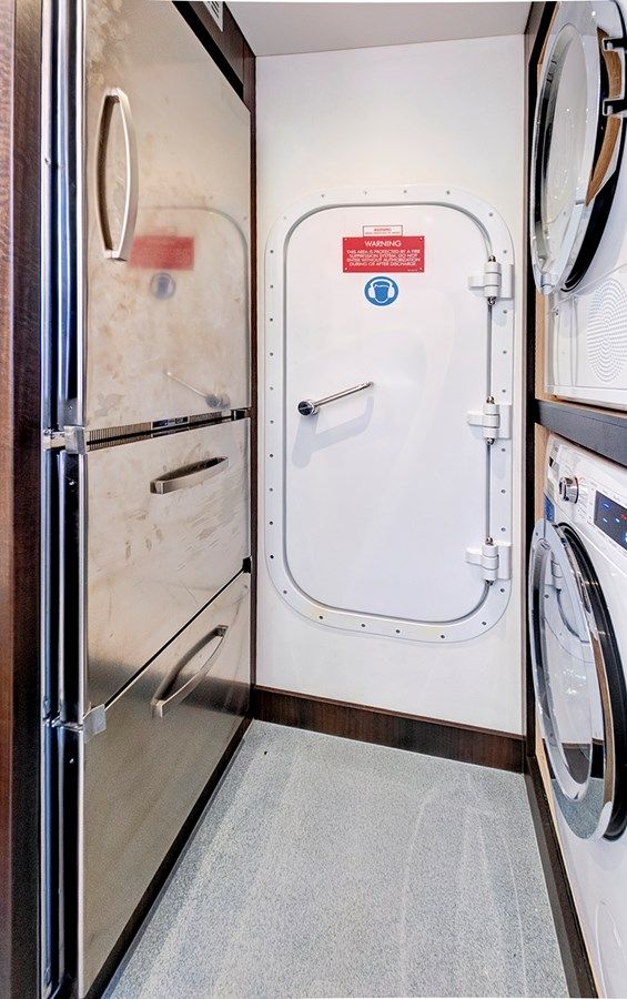 the best price on Misty K 77