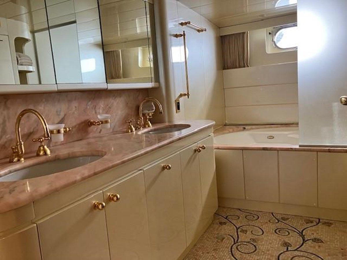 MISS CANDY - VERSILCRAFT price