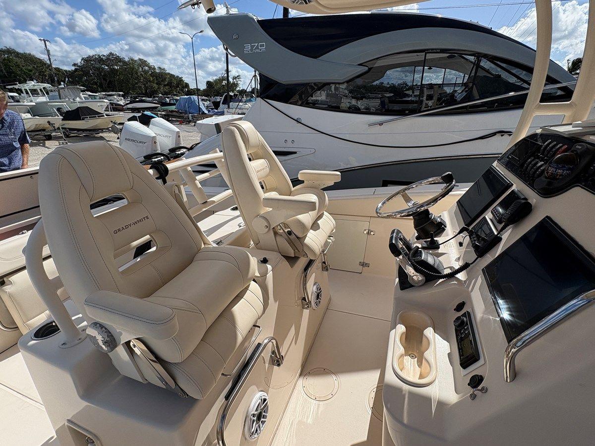 - - Grady-White Boats yacht sale