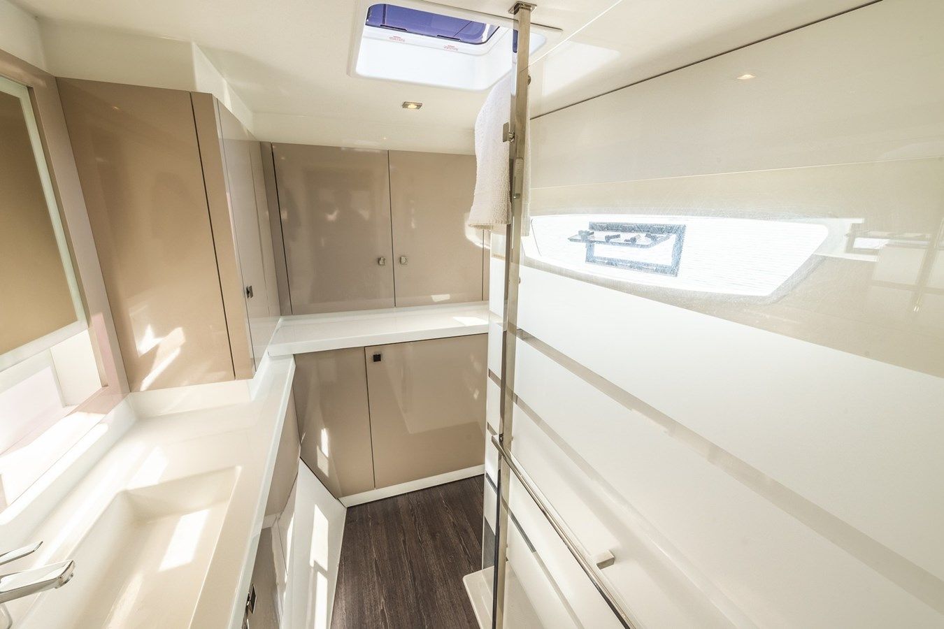 Migaloo II yacht sale