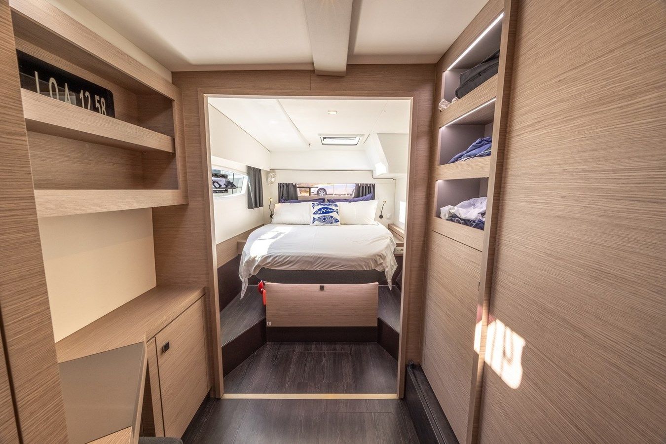 Buy a yacht Migaloo II 2023