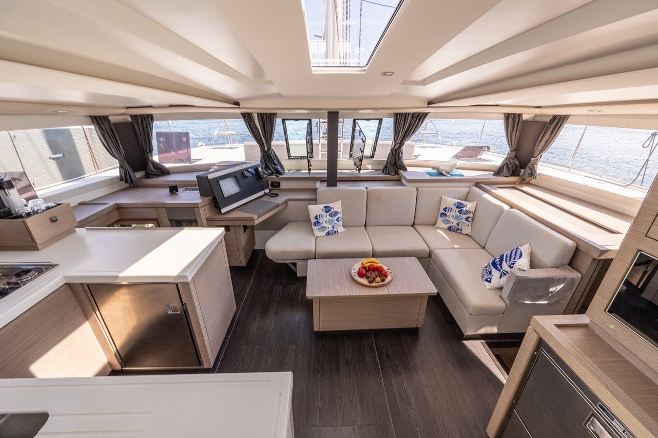 Buy a yacht Migaloo II 41