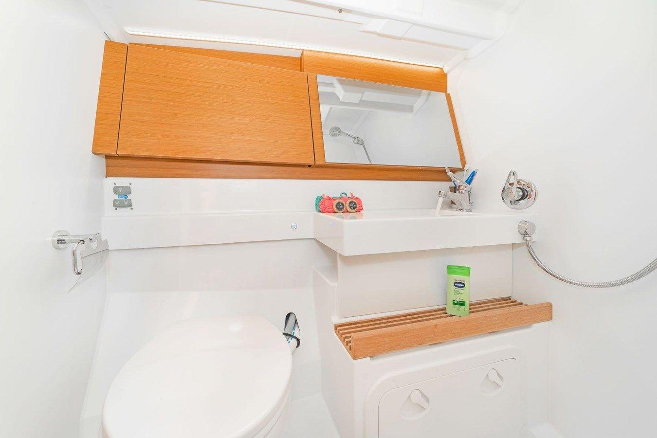 Bellatrix Sun Odyssey 490 price