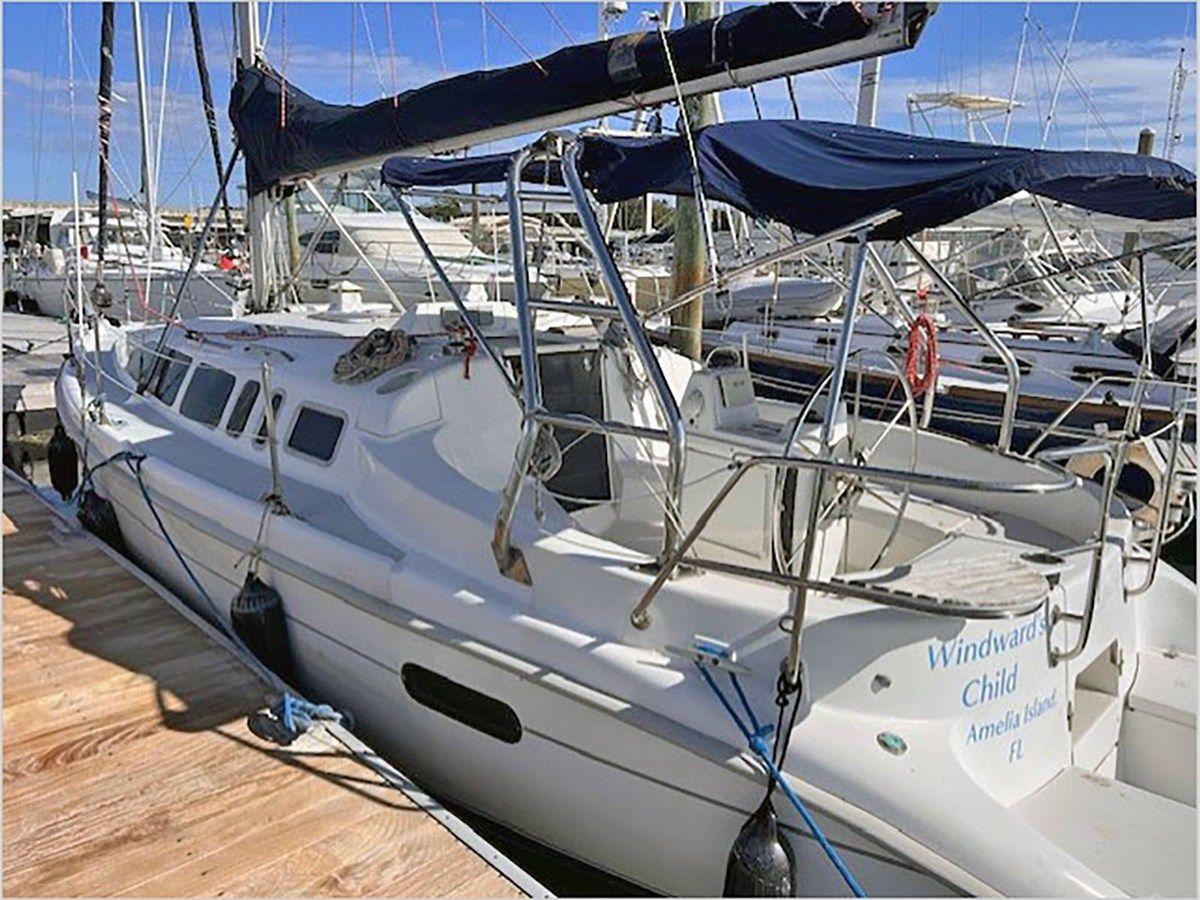34' Hunter 2000 340 - HUNTER price