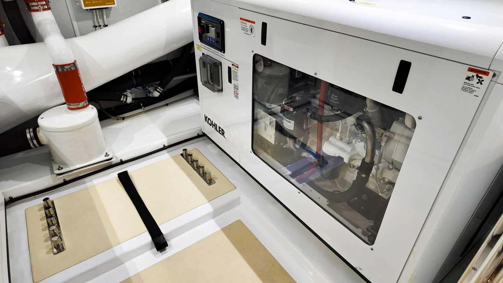 TOP TIMES 102 yacht sale