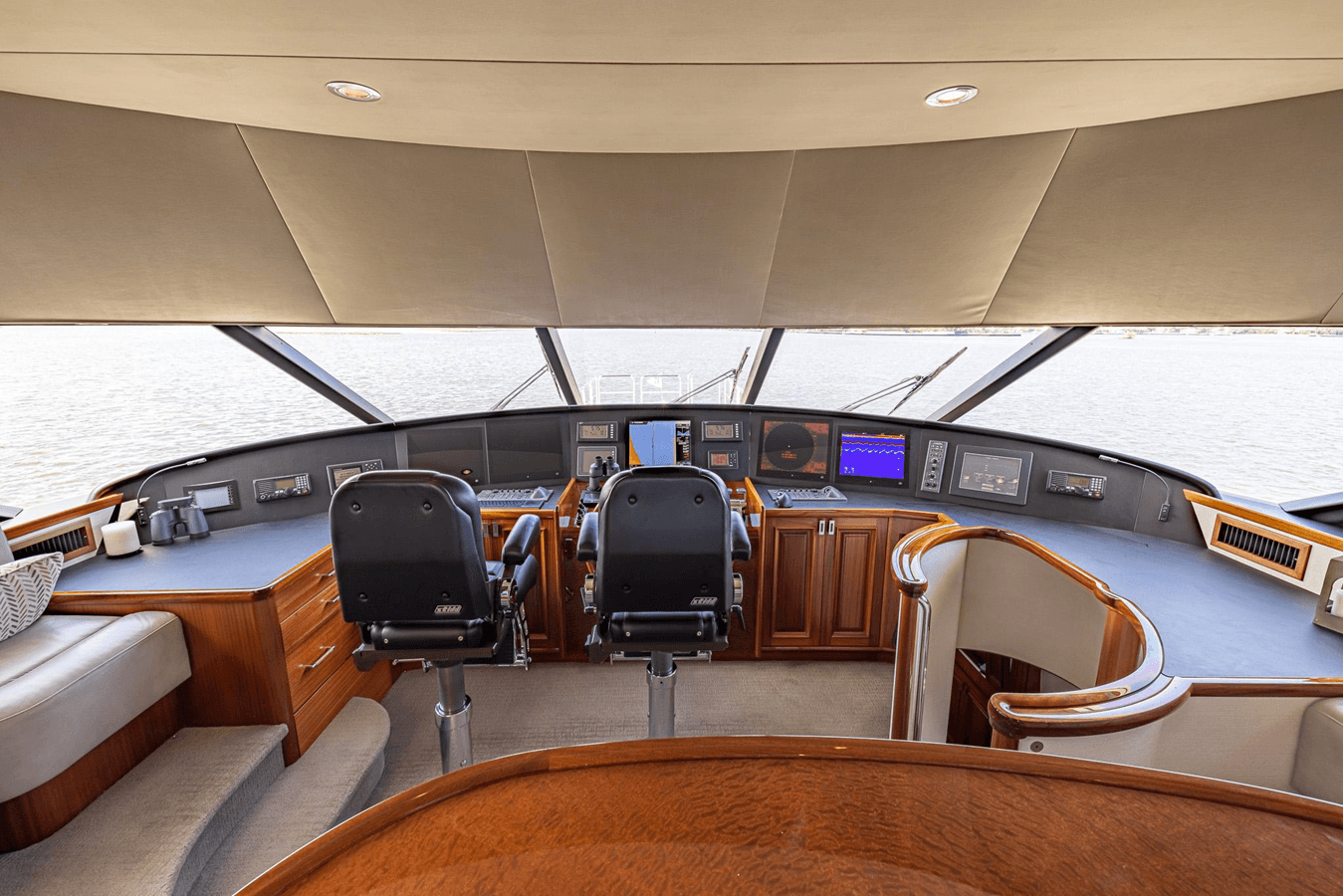 best yacht sales deals Seahawk - WESTPORT