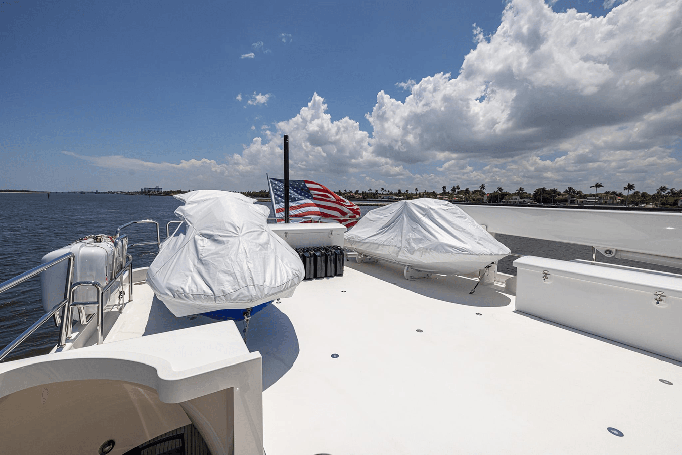 Seahawk Motoryacht price