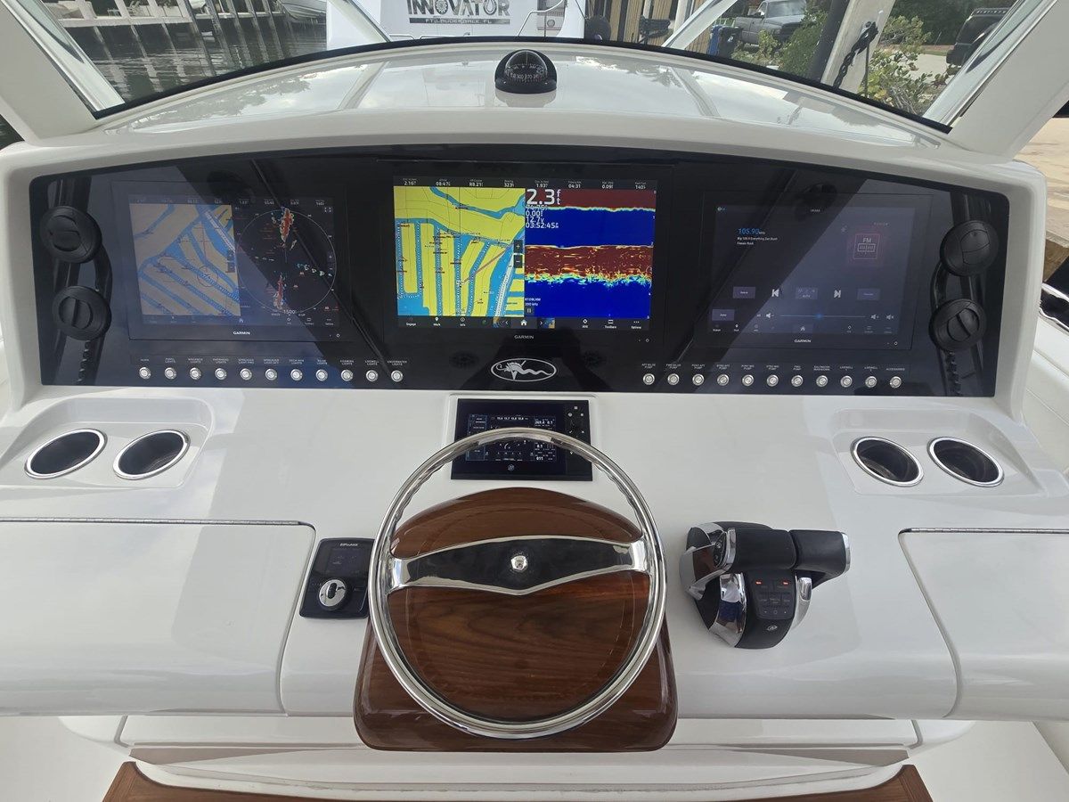 the best price on UKARA