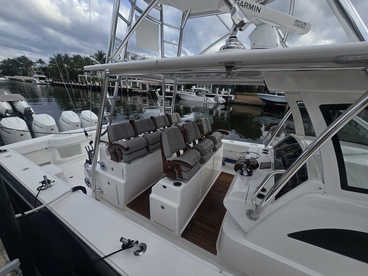 Buy a UKARA at Shestakov Yacht Sales