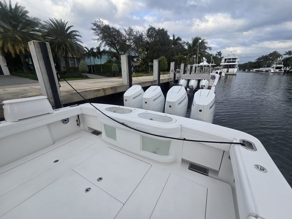 the best price on UKARA 46