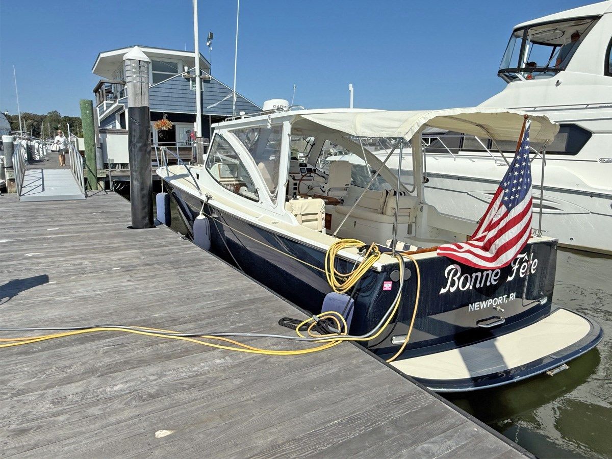 Продажа яхты BONNE FETE - BOSTON BOAT WORKS