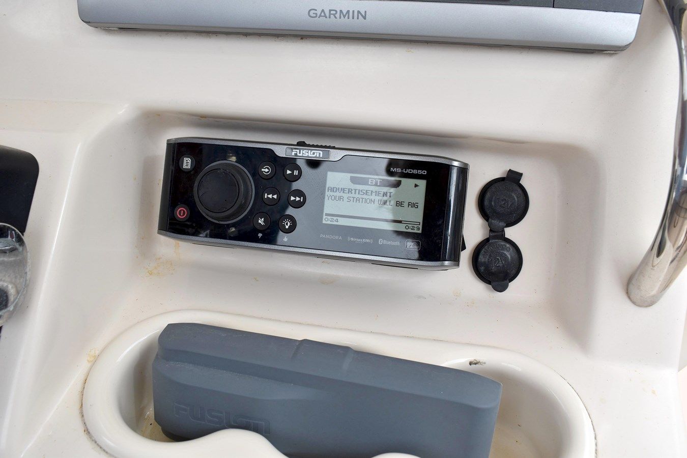 the best price on Lindsay Caroline - Grady-White Boats