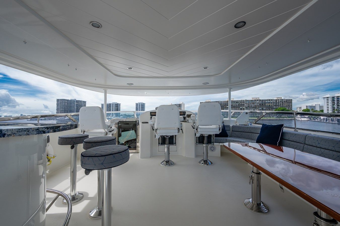 best yacht sales deals Lila Cuy - WESTPORT