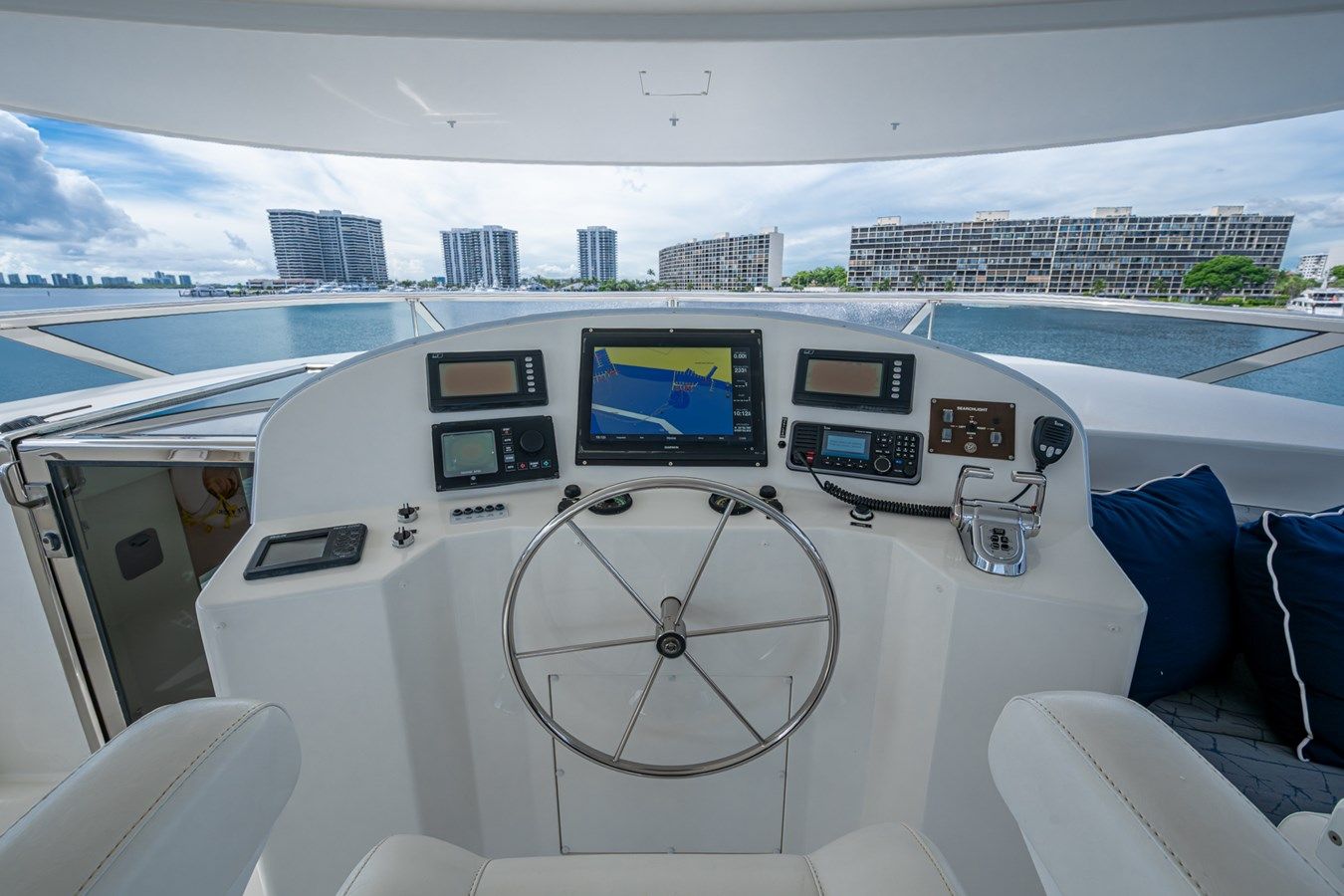 Buy a Lila Cuy 112 at Shestakov Yacht Sales