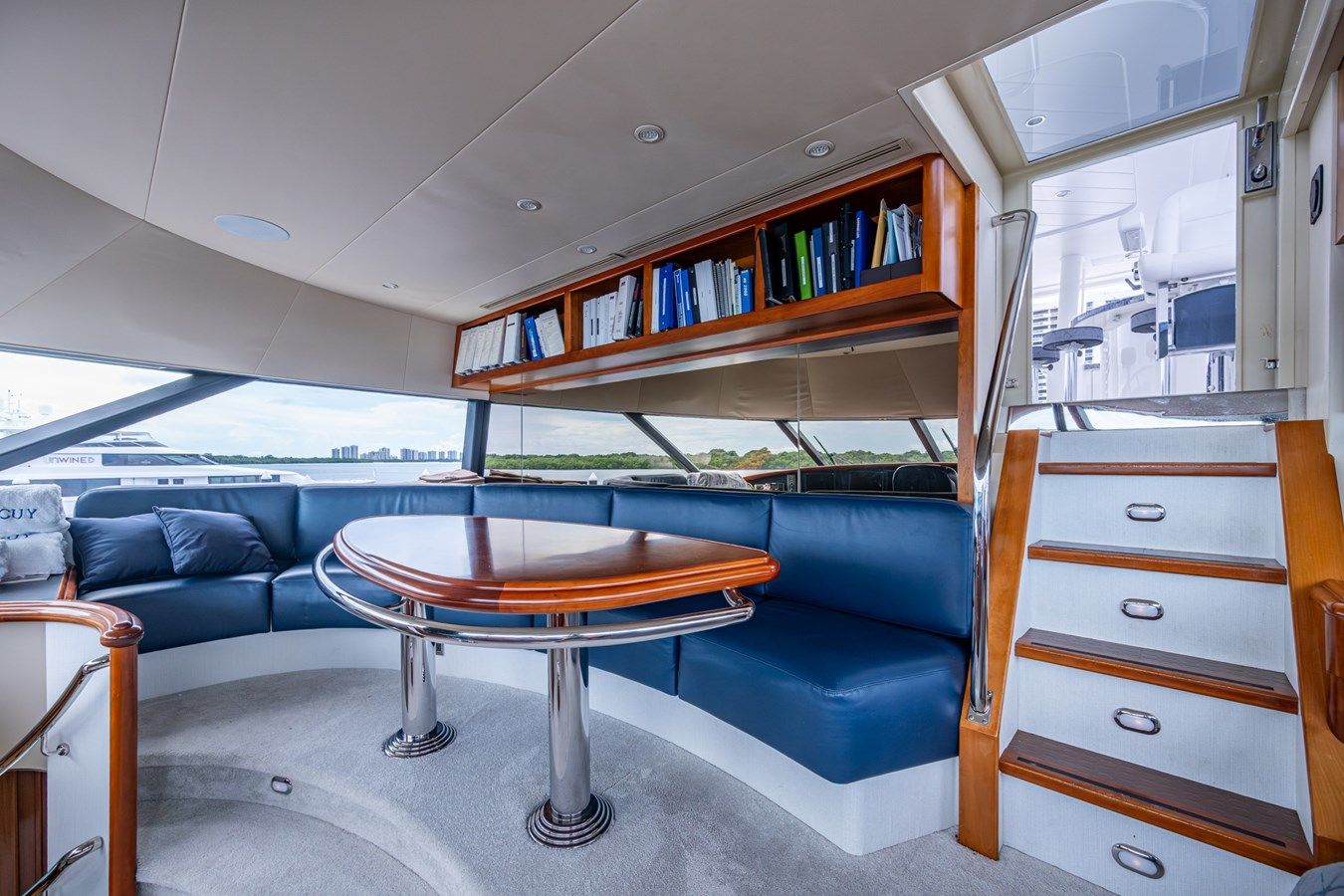 Buy a yacht Lila Cuy - WESTPORT