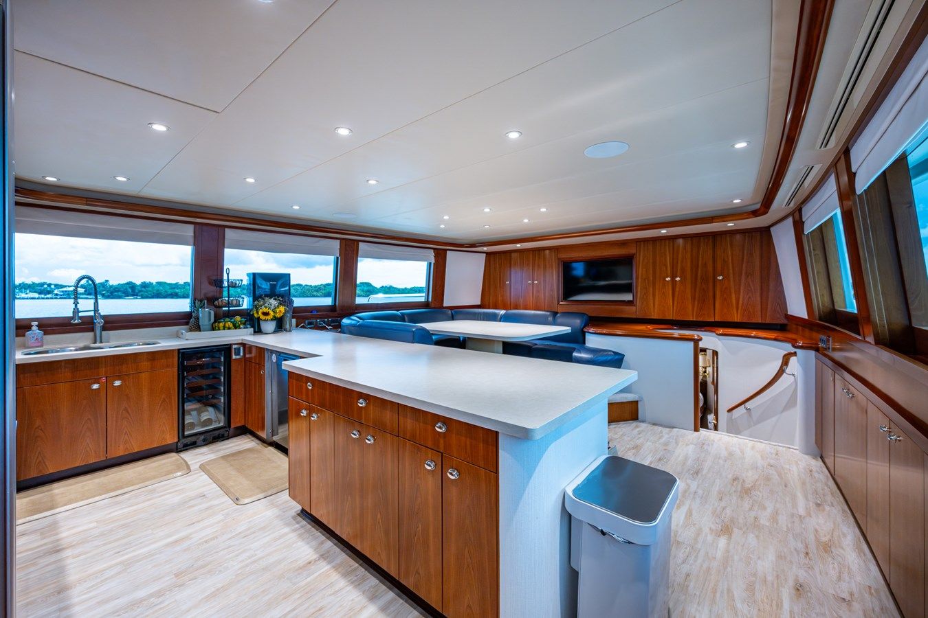 Buy a Lila Cuy - WESTPORT at Shestakov Yacht Sales