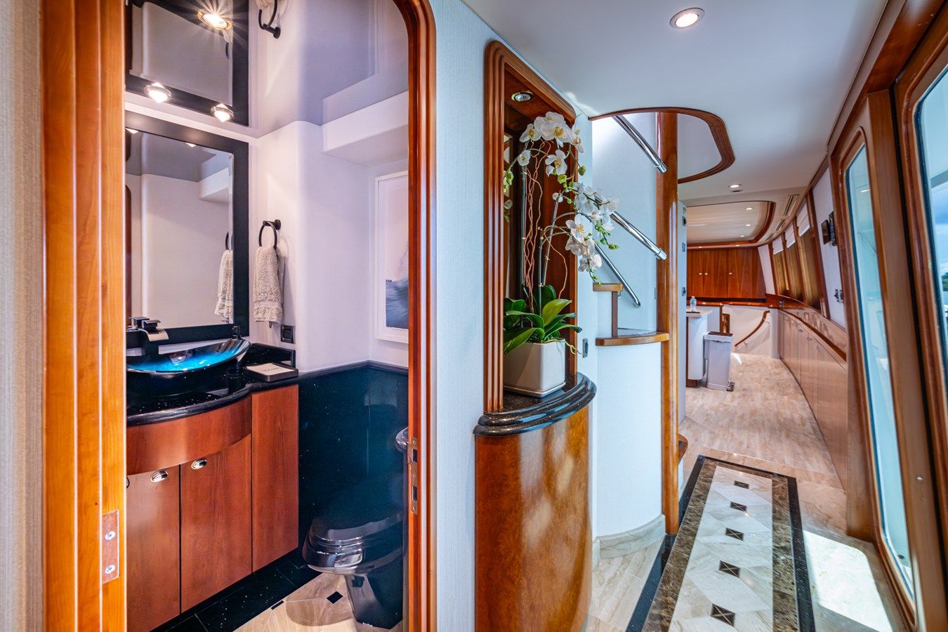 Lila Cuy 2006 yacht sale