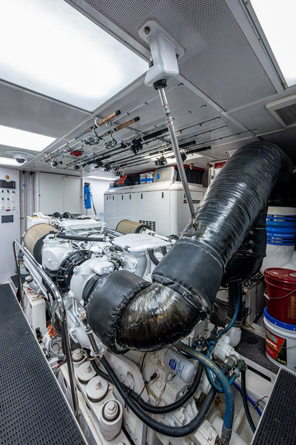 best yacht sales deals Lila Cuy 112