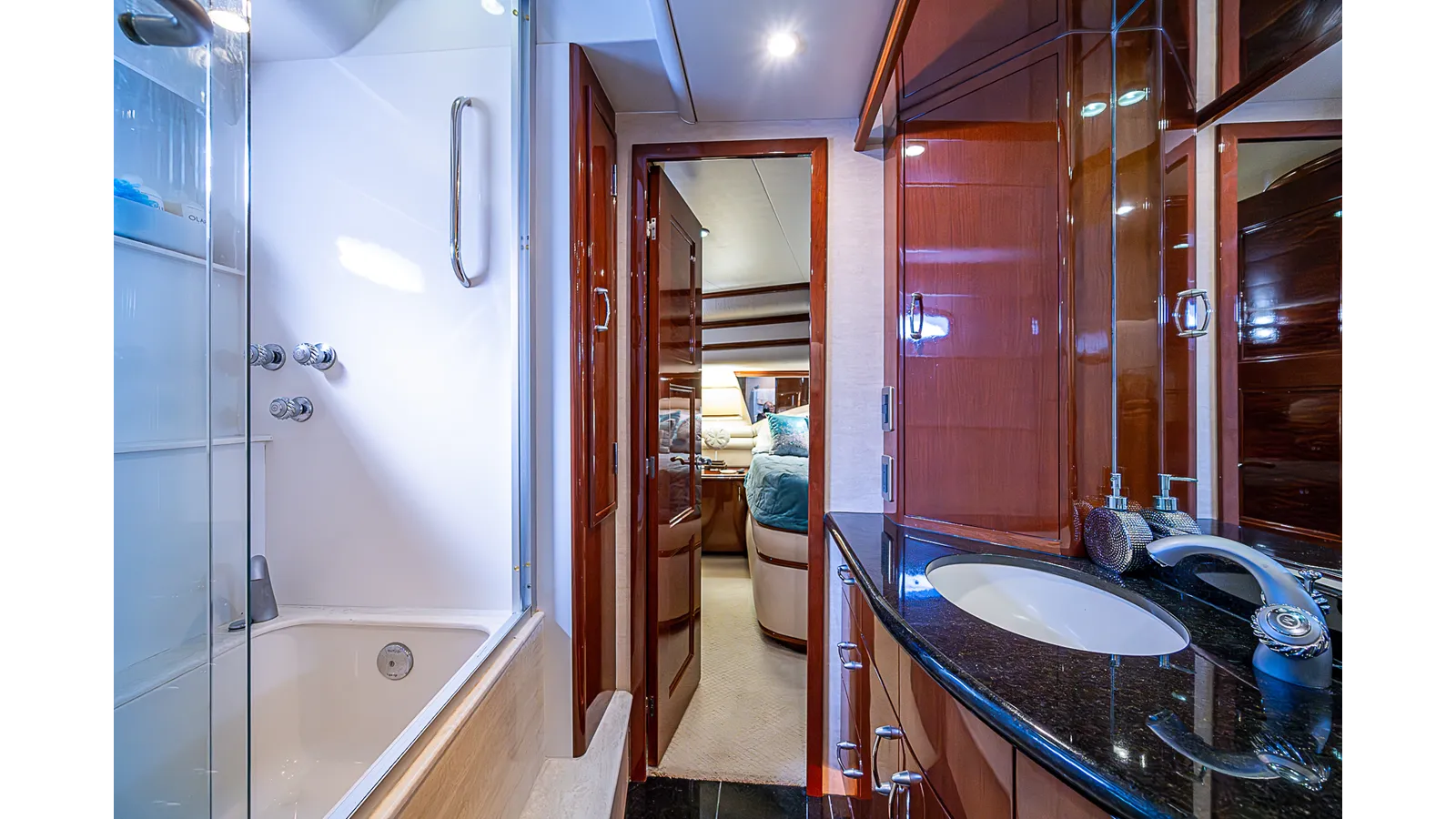 Купить яхту OHANA - Marquis в Shestakov Yacht Sales