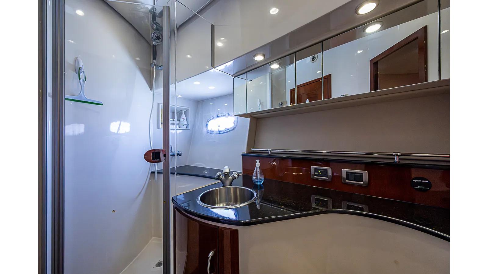 Лучшая цена на OHANA - Marquis