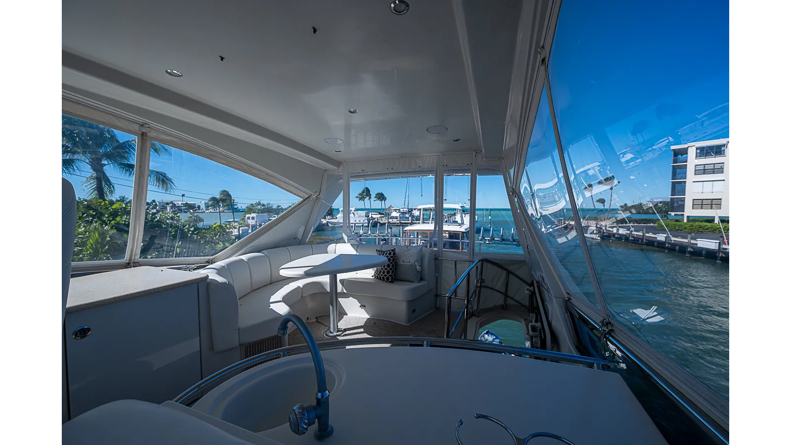 Лучшая цена на OHANA - Marquis