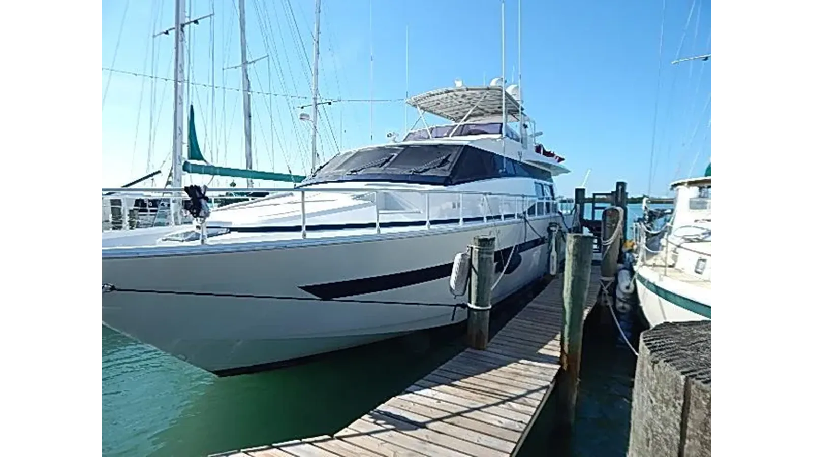 the best price on 1990 Versilcraft 70 Motor Yacht Challenger 70