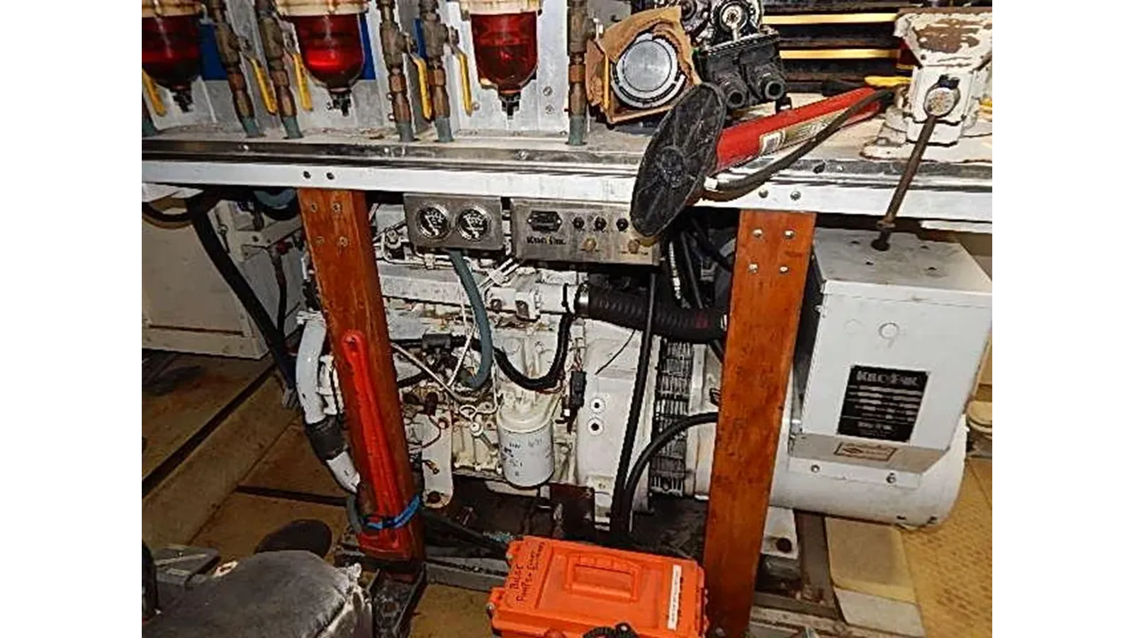 1990 Versilcraft 70 Motor Yacht Challenger price