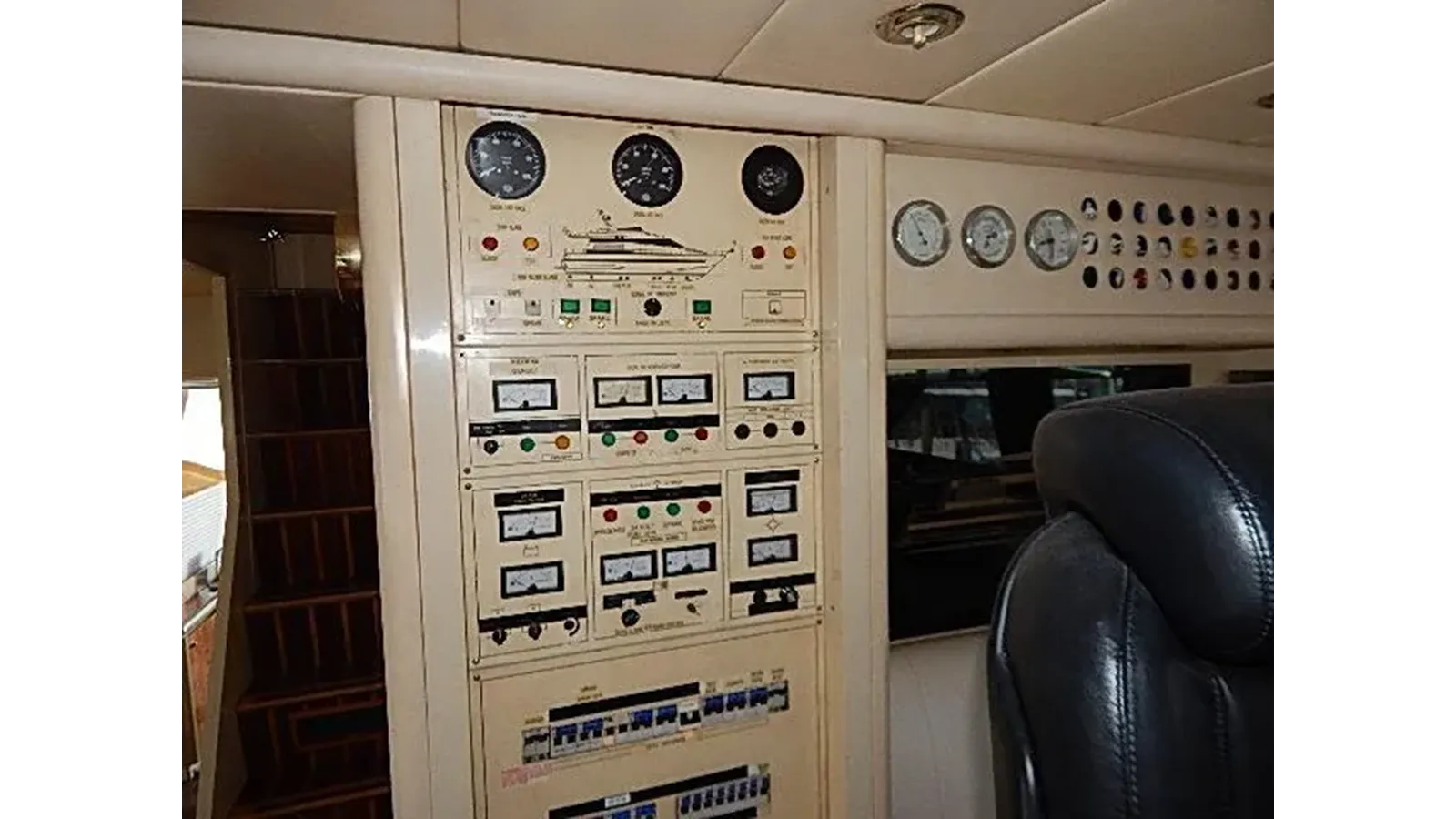 1990 Versilcraft 70 Motor Yacht Challenger 1990