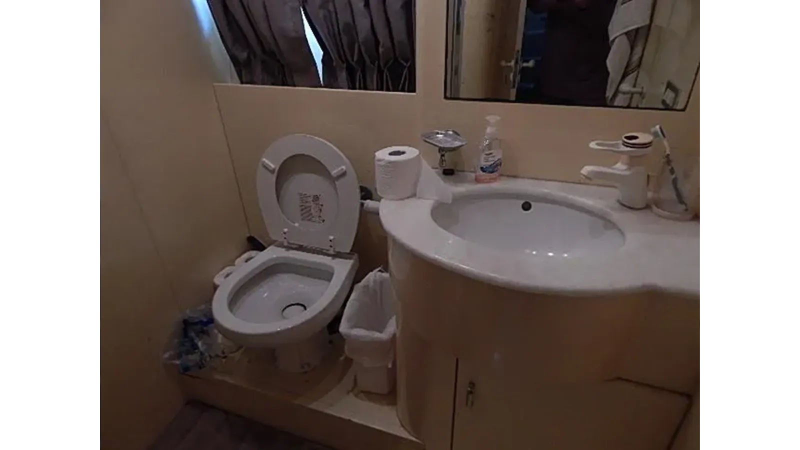 the best price on 1990 Versilcraft 70 Motor Yacht Challenger - VERSILCRAFT