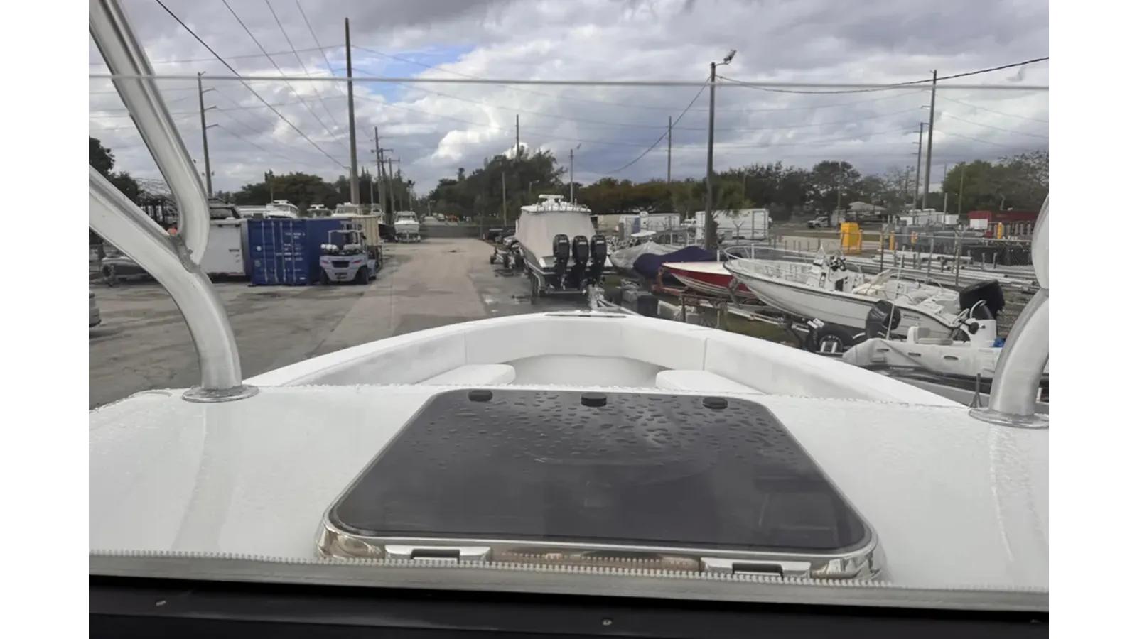 Buy a yacht 2010 Typhoon 33 - TYPHOON